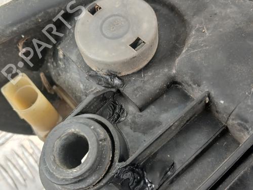 Phare droit Phare droit AUDI A4 B5 Avant (8D5) 2.5 TDI (150 hp) 36369599 36369599