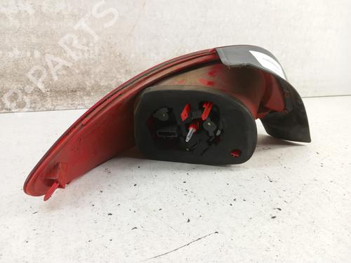 Right taillight PEUGEOT 206+ (2L_, 2M_) 1.4 HDi eco 70 | BP28737530C35 