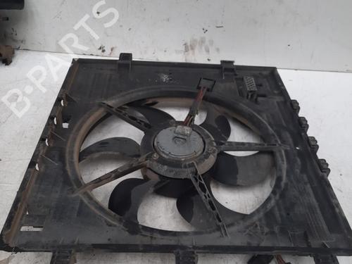 Used Radiator fan MERCEDES-BENZ VITO Van (W638) 108 CDI 2.2 (638.094) (82 hp) 28775308