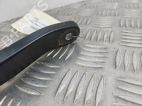 front-windshield-wiper-arm-renault-megane-iv-grandtour-k9amn_-2016-28736286 main image