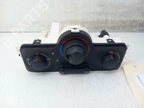 AC Styreenhet / Manøvreringsenhet RENAULT CLIO III (BR0/1, CR0/1) 1.5 dCi (C/BR0G, C/BR1G) (68 hp) 28744070