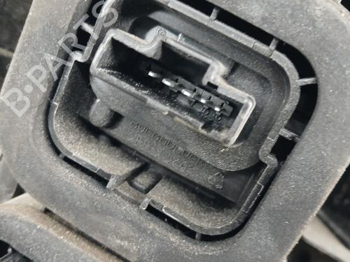 Used Right taillight Right taillight DACIA DUSTER (HS_) 1.5 dCi 4x4 (HSMC, HSMD) (110 hp) 32413625 32413625