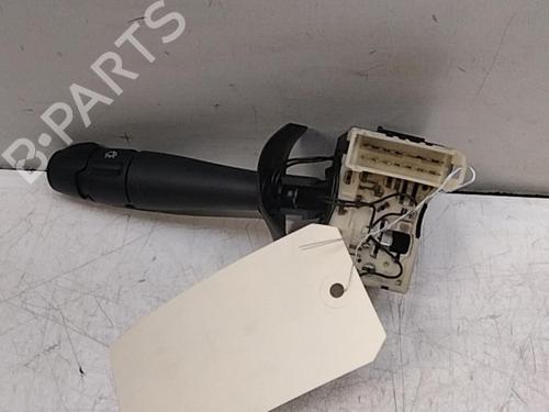 Used Steering column stalk RENAULT CLIO II (BB_, CB_) 1.9 dTi (B/CB0U) (80 hp) 28770905