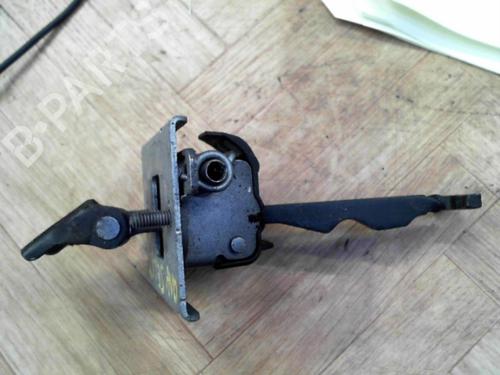 Used Hinge/Door check strap PEUGEOT 308 SW I (4E_, 4H_) 1.6 HDi (112 hp) 28755110