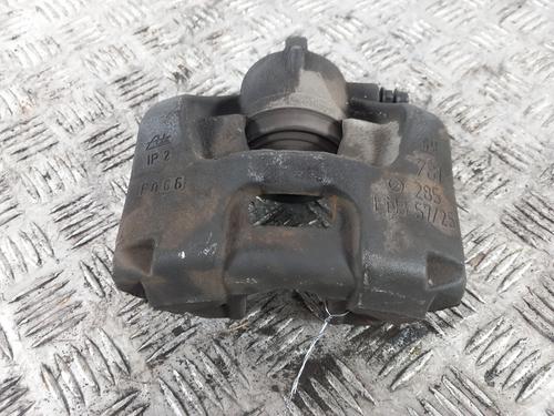 Venstre bremsekaliper foran OPEL SIGNUM Hatchback (Z03) 1.9 CDTI (F48) (150 hp) 28736431