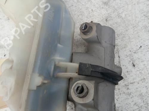 Brake master cylinder RENAULT CLIO III Grandtour (KR0/1_) 1.2 16V (KR02, KR0J) | BP28734186M77 