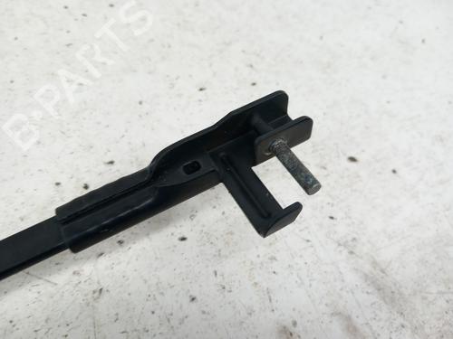 Front windshield wiper arm VW GOLF PLUS V (5M1, 521) 1.4 TSI | BP28739640C143 