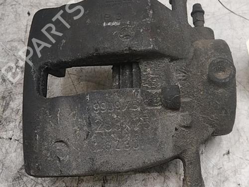 Bremssattel links vorne für MERCEDES-BENZ B-CLASS Sports Tourer (W245) B 180 CDI (245.207) (109 hp) 28764407