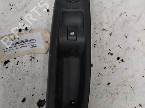 Used Right front window switch RENAULT CLIO II (BB_, CB_) 1.2 (BB0A, BB0F, BB10, BB1K, BB28, BB2D, BB2H, CB0A,... (58 hp) 28776484