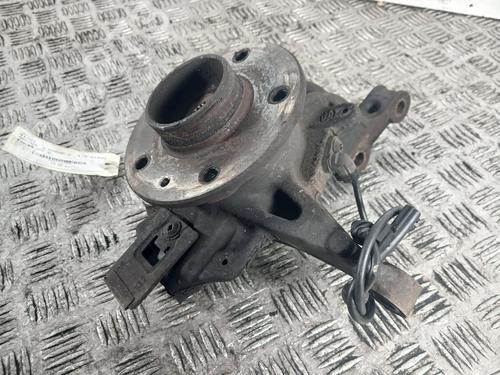 Used Left front steering knuckle Left front steering knuckle RENAULT SCÉNIC III (JZ0/1_) 1.5 dCi (110 hp) 38607166 38607166