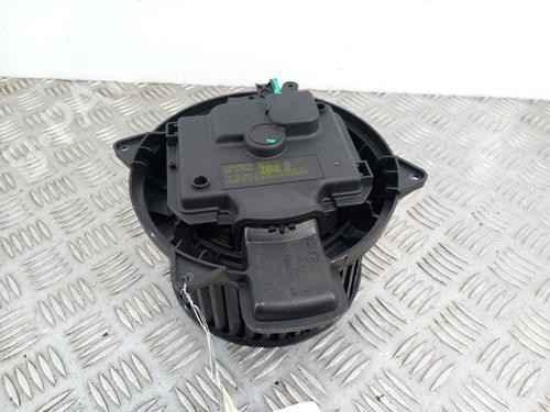 Used Heater blower motor MERCEDES-BENZ M-CLASS (W164) ML 320 CDI 4-matic (164.122) (224 hp) 29625173