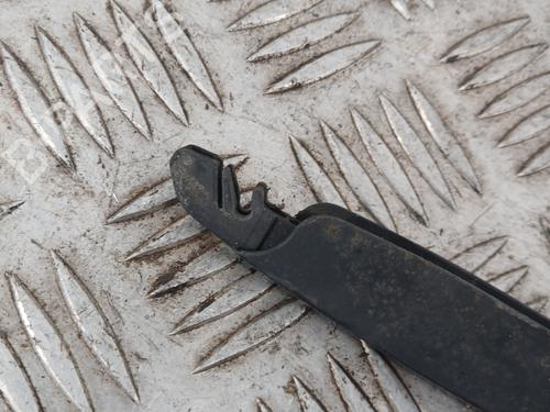 Used Rear windshield wiper arm Rear windshield wiper arm VW POLO III (6N1) 60 1.4 (60 hp) 33533929 33533929