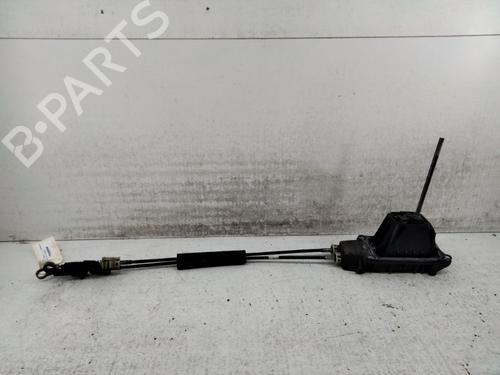 Used Gear lever RENAULT CLIO III (BR0/1, CR0/1) 1.2 16V (BR02, BR0J, BR11, CR02, CR0J, CR11) (75 hp) 28738062