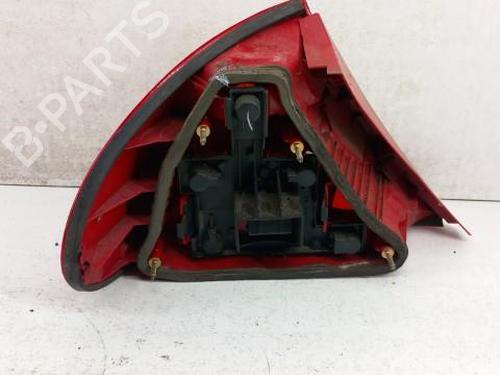 Right taillight FORD MONDEO II (BAP) 1.8 i | BP28760725C35 