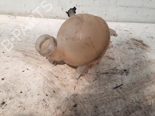 Used Expansion tank PEUGEOT 308 I (4A_, 4C_) 1.6 HDi (109 hp) 28760992