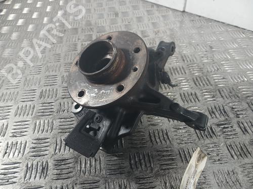 Used Left front steering knuckle RENAULT SCÉNIC III (JZ0/1_) 1.6 dCi (JZ00, JZ12) (130 hp) 30536261