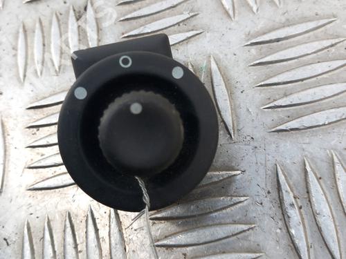Used Mirror switch RENAULT CLIO III (BR0/1, CR0/1) 1.5 dCi (BR17, CR17) (86 hp) 29251930