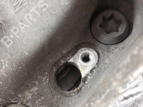 Used Right front steering knuckle Right front steering knuckle BMW 1 (F20) 116 d (116 hp) 28742848 28742848