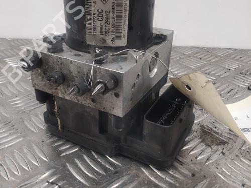 Used ABS pump RENAULT SCÉNIC III (JZ0/1_) 1.5 dCi (110 hp) 28739172