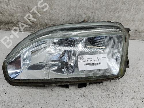 Used Left headlight RENAULT SAFRANE I (B54_) 2.1 dT (B546) (88 hp) 28743538