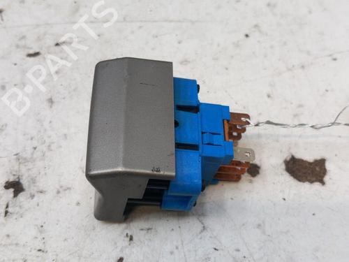 Used Warning switch Warning switch LANCIA LYBRA SW (839_) 1.9 JTD (839.BXI1A, 839.BXN1A, 839.CXL1A) (116 hp) 28778320 28778320