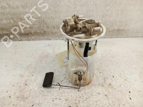 Used Fuel pump NISSAN PRIMASTAR Van (X83) 2.0 dCi 115 (114 hp) 28737840