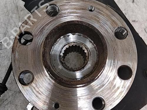 Used Left front steering knuckle FIAT PUNTO (199_) 1.2 (199AXZ1A, 199BXZ1A) (69 hp) 28774424