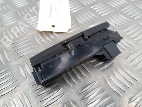 Used Warning switch Warning switch OPEL INSIGNIA A Sports Tourer (G09) 2.0 CDTI (35) (110 hp) 28735416 28735416