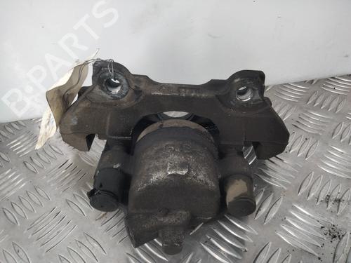 Used Right front brake caliper FIAT 500 (312_) 1.0 Mild Hybrid (312.AYD1B) (69 hp) 28782297
