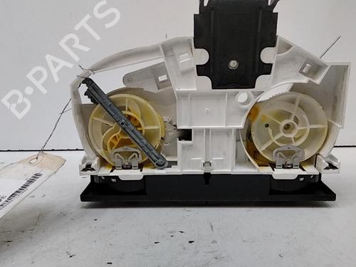 AC-Styringsenhed/Manøvreenhed VW GOLF IV (1J1) 1.6 (102 hp) 28754094