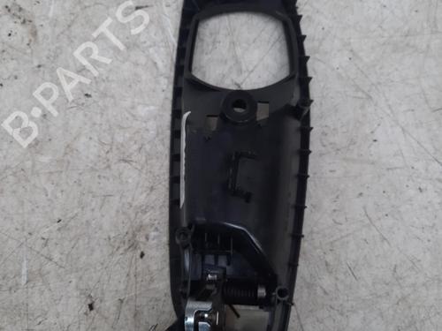 Used Front left interior door handle Front left interior door handle AUDI A1 Sportback (8XA, 8XF) 1.6 TDI (90 hp) 28774907 28774907