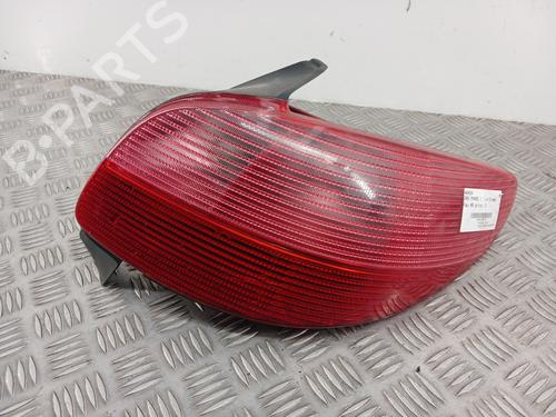 Piloto trasero derecho PEUGEOT 206 Hatchback (2A/C) 1.4 HDi eco 70 (68 hp) 30299044