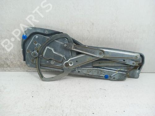 Rudehejsemekanisme Højre foran VOLVO V70 I (875, 876) 2.4 (144 hp) 28746470