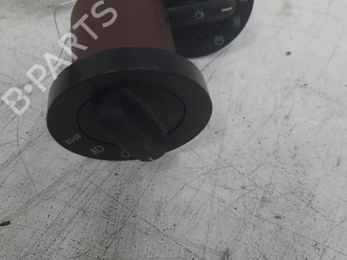 Used Headlight switch BMW 5 (E39) 525 td (116 hp) 28761138