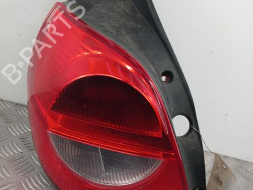 left-taillight-renault-clio-iii-br01-cr01-2005-2006-2007-2008-2009-2010-2011-2012-2013-2014-31881267 main image