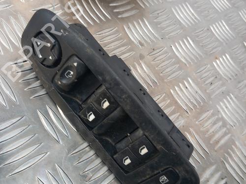 Used Left front window switch PEUGEOT 208 I (CA_, CC_) 1.6 HDi (92 hp) 28744918