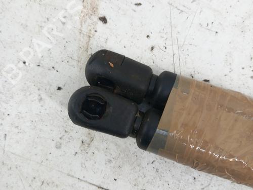 Used Tailgate lift support Tailgate lift support RENAULT CLIO I (B/C57_, 5/357_) 1.2 (5/357Y, 5/357K) (58 hp) 28733787 28733787