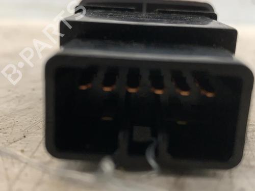 Used Warning switch HYUNDAI TUCSON (JM) 2.0 CRDi All-wheel Drive (113 hp) 28761274