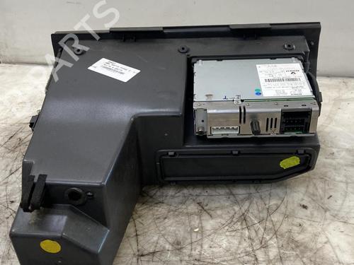 Used Glove box RENAULT VEL SATIS (BJ0_) 3.5 V6 (BJ0R, BJ0V, BJ0U) (241 hp) 28757651