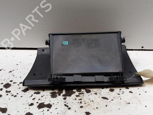 Used Glove box Glove box HYUNDAI GETZ (TB) 1.5 CRDi (88 hp) 28777915 28777915
