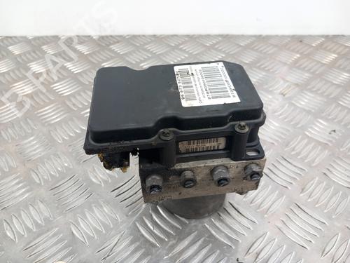Used ABS pump CITROËN C4 I (LC_) 1.6 16V (109 hp) 28735084