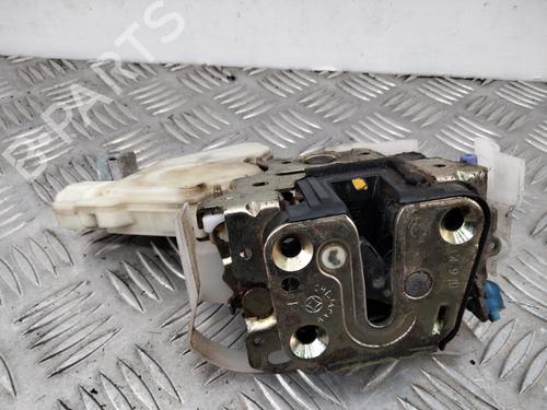 Elektronische module NISSAN X-TRAIL I (T30) 2.2 Di 4x4 (114 hp) 28757191
