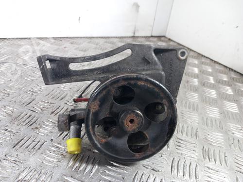 Used Steering pump SUBARU LEGACY III Estate (BH) 2.5 AWD (BH9) (156 hp) 28739080