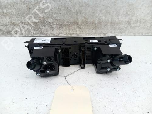 Climate control VW POLO VI (AW1, BZ1, AE1) 1.0 TSI | BP28738496I5 