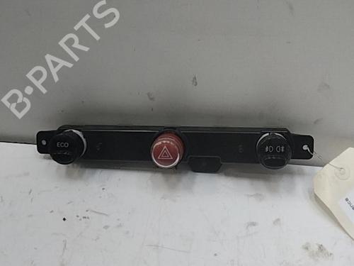 Used Warning switch Warning switch FIAT 500 (312_) 0.9 (312AXG1A, 312.AXG11) (86 hp) 28790599 28790599