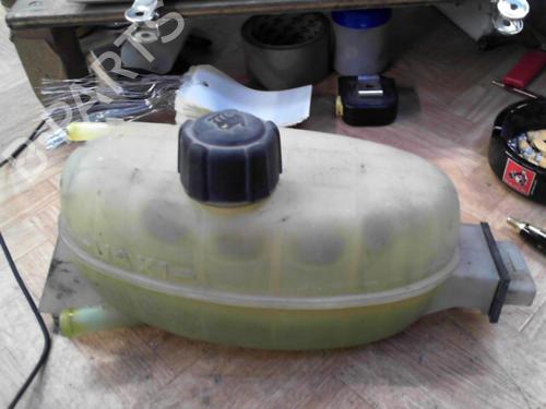 Used Expansion tank RENAULT TRAFIC II Van (FL) 1.9 dCi 80 (FL0B) (82 hp) 28792362