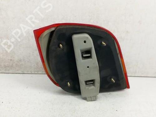 Used Right taillight FORD FIESTA III (GFJ) 1.1 (50 hp) 28768959