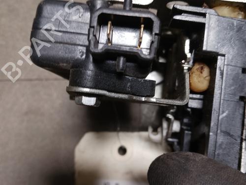 rear-right-lock-dacia-duster-hs_-2010-2011-2012-2013-2014-2015-2016-2017-2018-28787736 main image