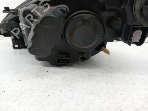Used Right headlight Right headlight PEUGEOT 1007 (KM_) 1.4 (75 hp) 28741126 28741126