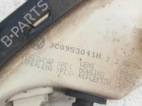 Used Left front indicator Left front indicator VW PASSAT B6 Variant (3C5) 2.0 TDI 16V (140 hp) 28744047 28744047